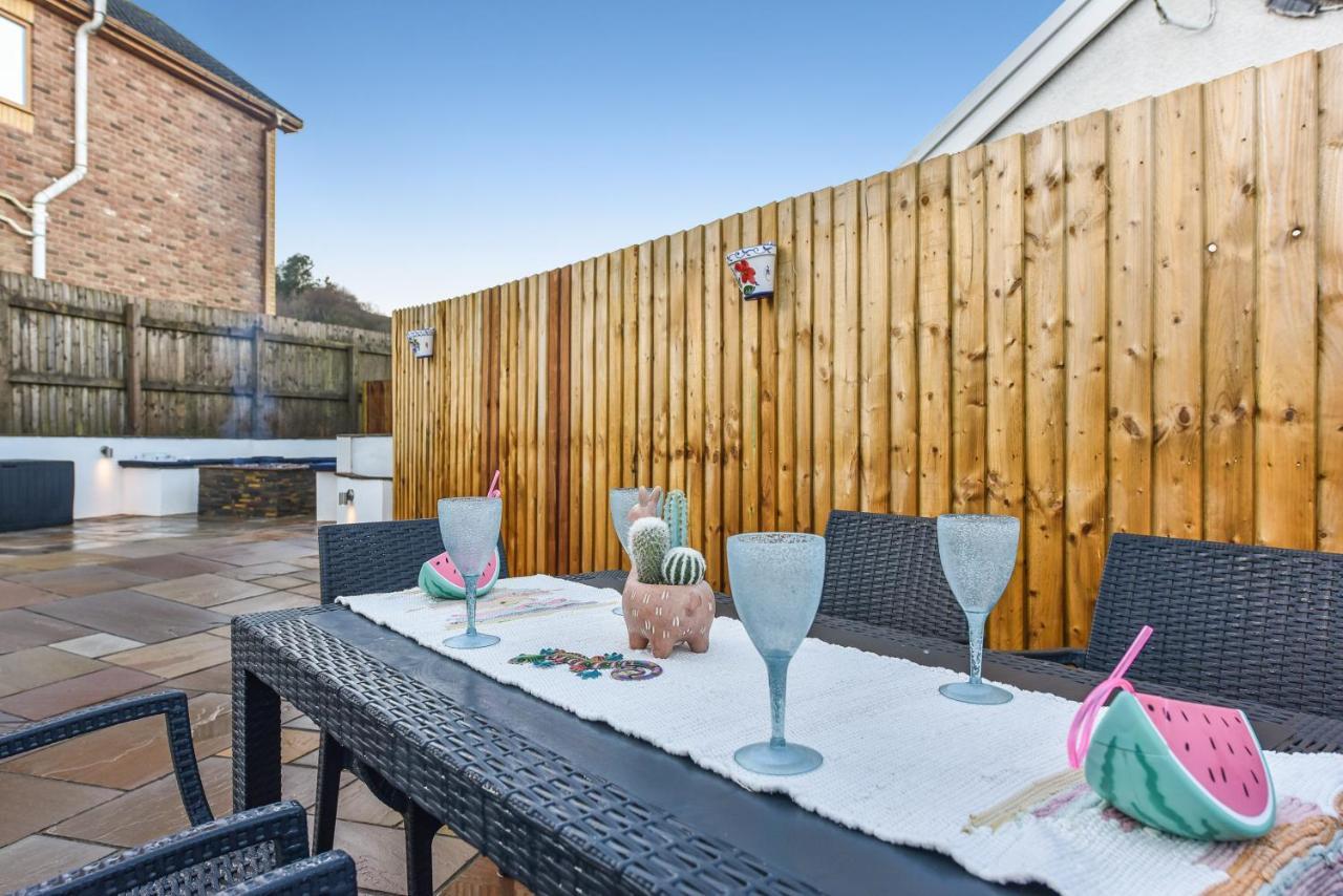 La Cantera Merthyr Tydfil Exterior foto